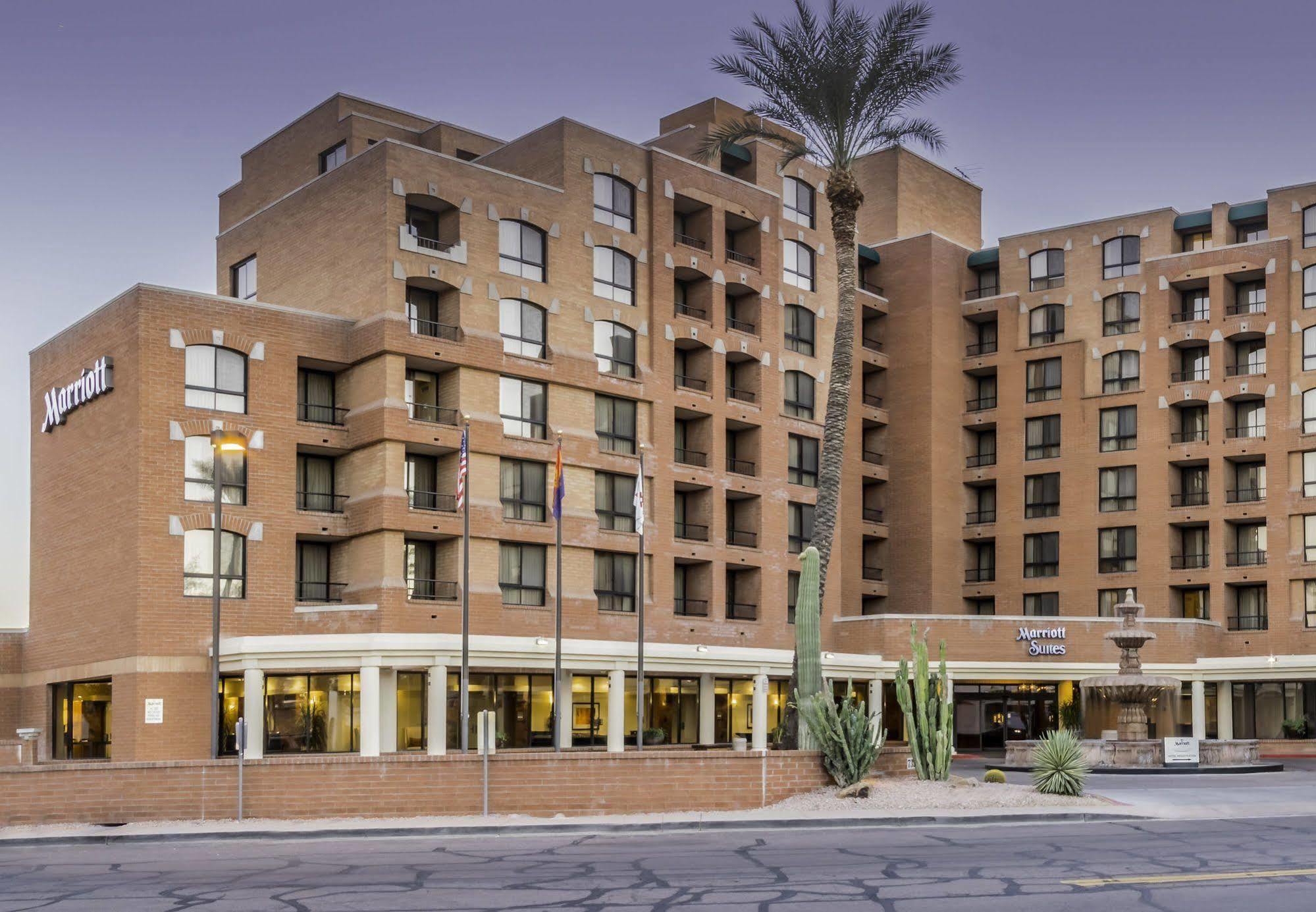 Scottsdale Marriott Old Town Hotel Exterior photo